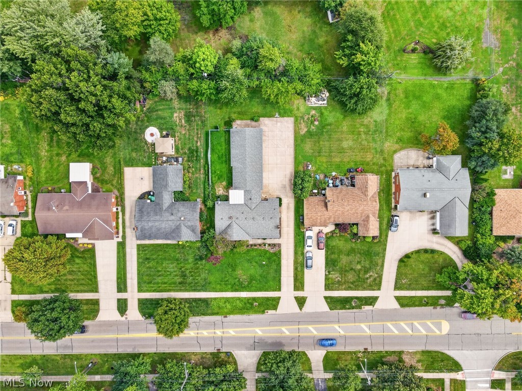 1887 Brainard Road Lyndhurst OH 44124