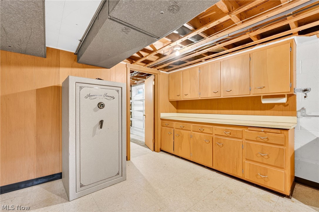 1887 Brainard Road Lyndhurst OH 44124