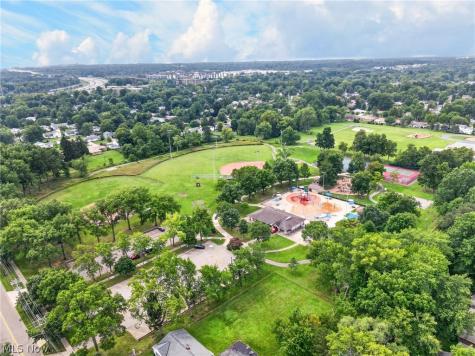 1887 Brainard Road Lyndhurst OH 44124