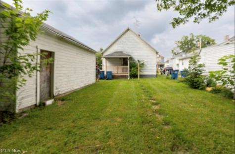 1826 Hamilton Avenue Lorain OH 44052