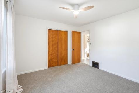 1195 Sawyer Avenue Akron OH 44310