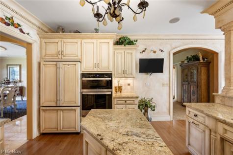 7067 Akron Avenue NW Canal Fulton OH 44614