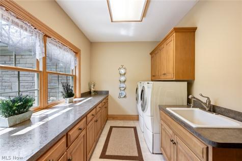 7067 Akron Avenue NW Canal Fulton OH 44614