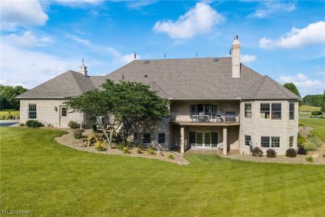 7067 Akron Avenue NW Canal Fulton OH 44614