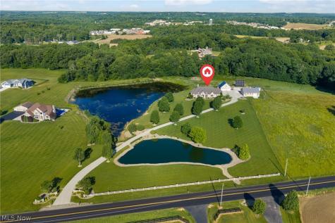 7067 Akron Avenue NW Canal Fulton OH 44614