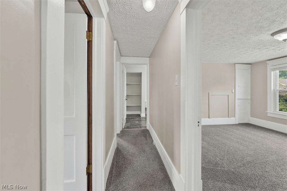 539 Lloyd Street Barberton OH 44203