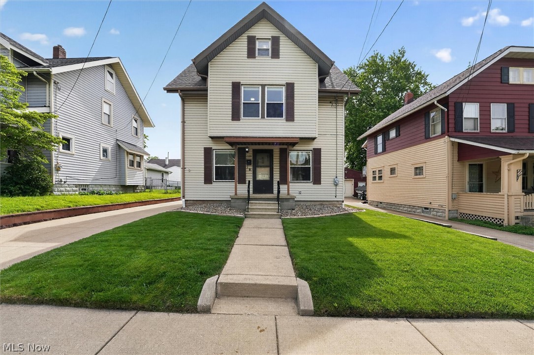 539 Lloyd Street Barberton OH 44203