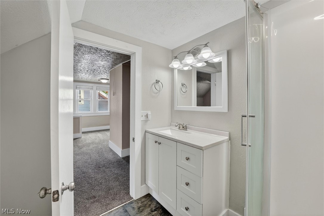 539 Lloyd Street Barberton OH 44203