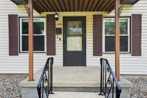 539 Lloyd Street Barberton OH 44203