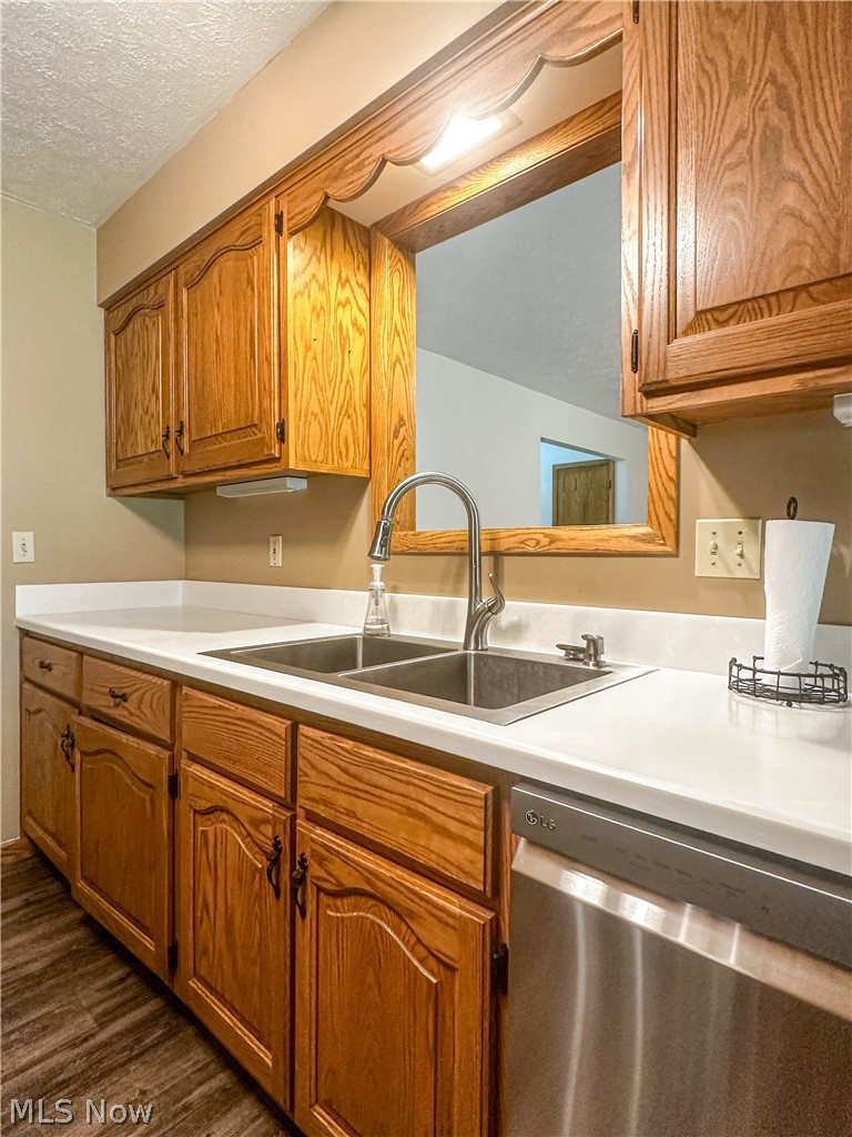 1060 Broadway Avenue SE Warren OH 44484