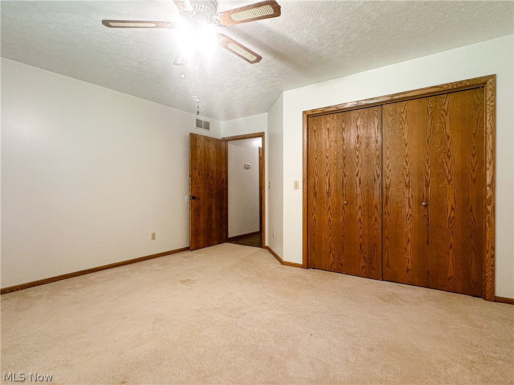 1060 Broadway Avenue SE Warren OH 44484