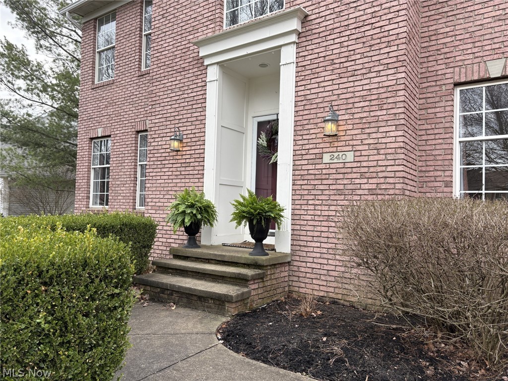 240 Gloucester Drive Medina OH 44256