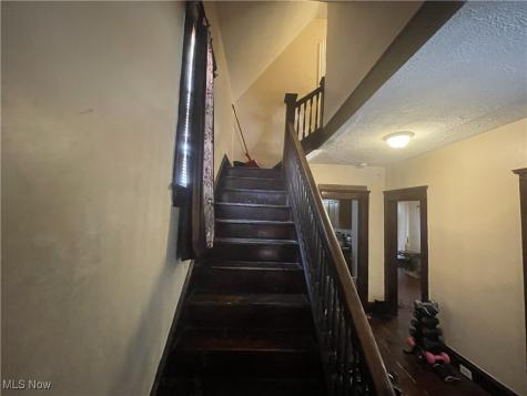 2064 W 104th Street Cleveland OH 44102