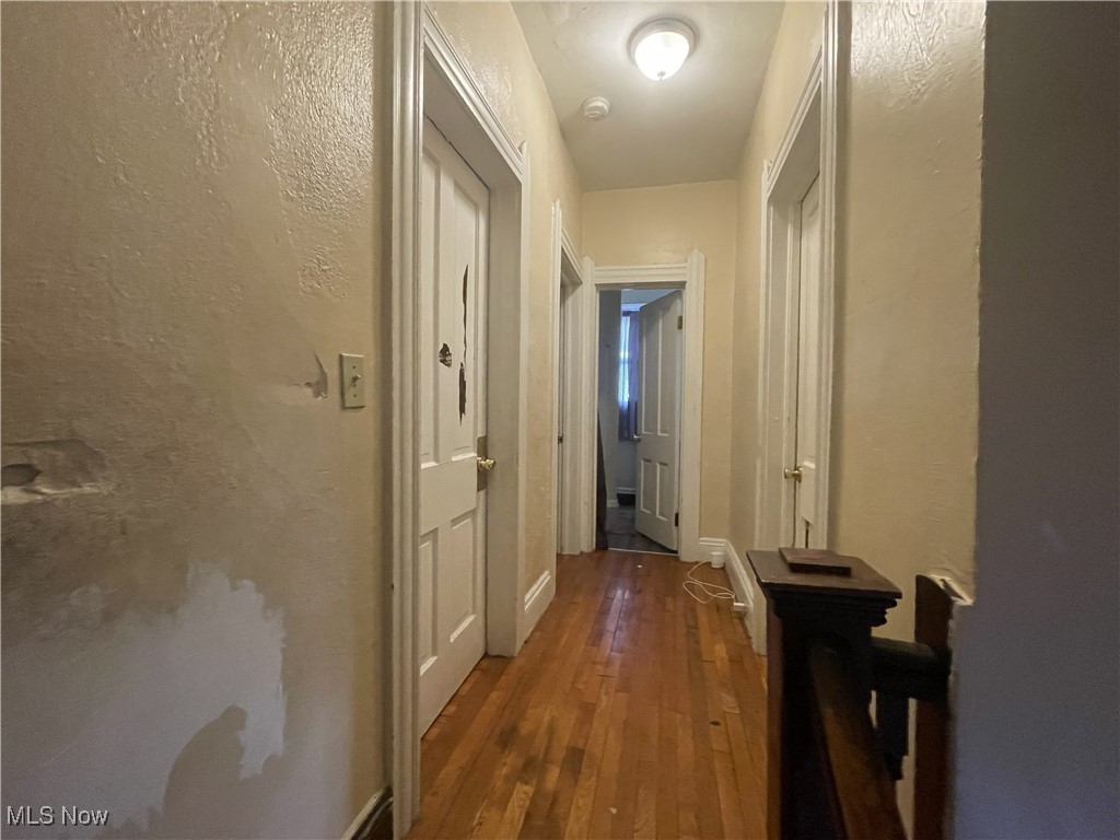 2064 W 104th Street Cleveland OH 44102