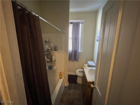 2064 W 104th Street Cleveland OH 44102