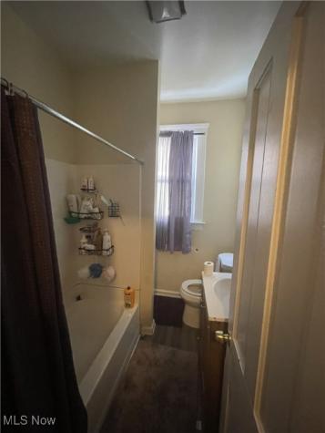 2064 W 104th Street Cleveland OH 44102