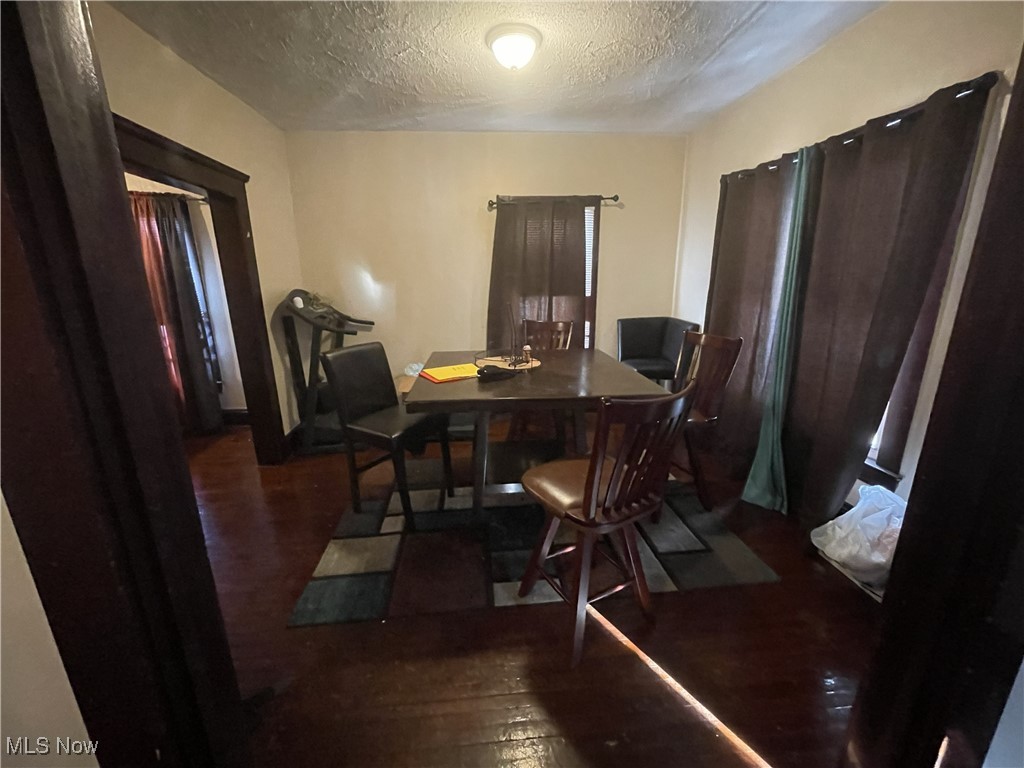 2064 W 104th Street Cleveland OH 44102