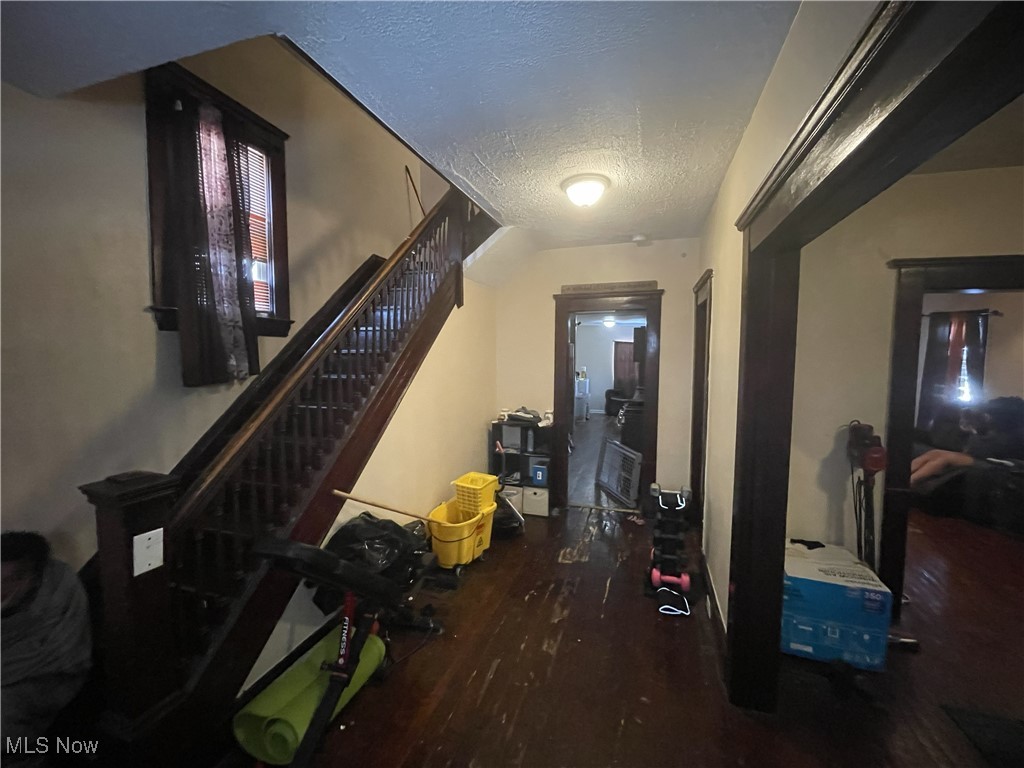 2064 W 104th Street Cleveland OH 44102