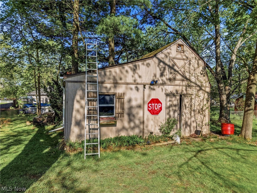 5059 Kuszmaul Warren OH 44483