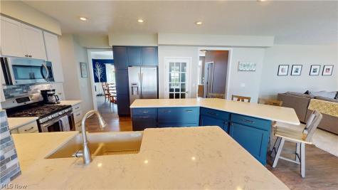 3513 Keyser Cuyahoga Falls OH 44223