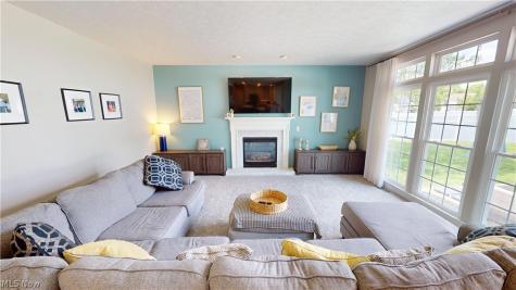 3513 Keyser Cuyahoga Falls OH 44223