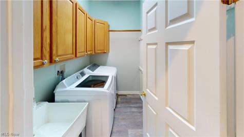 3513 Keyser Cuyahoga Falls OH 44223