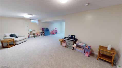 3513 Keyser Cuyahoga Falls OH 44223