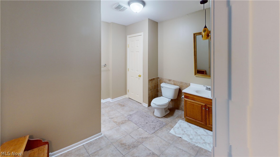 3513 Keyser Cuyahoga Falls OH 44223