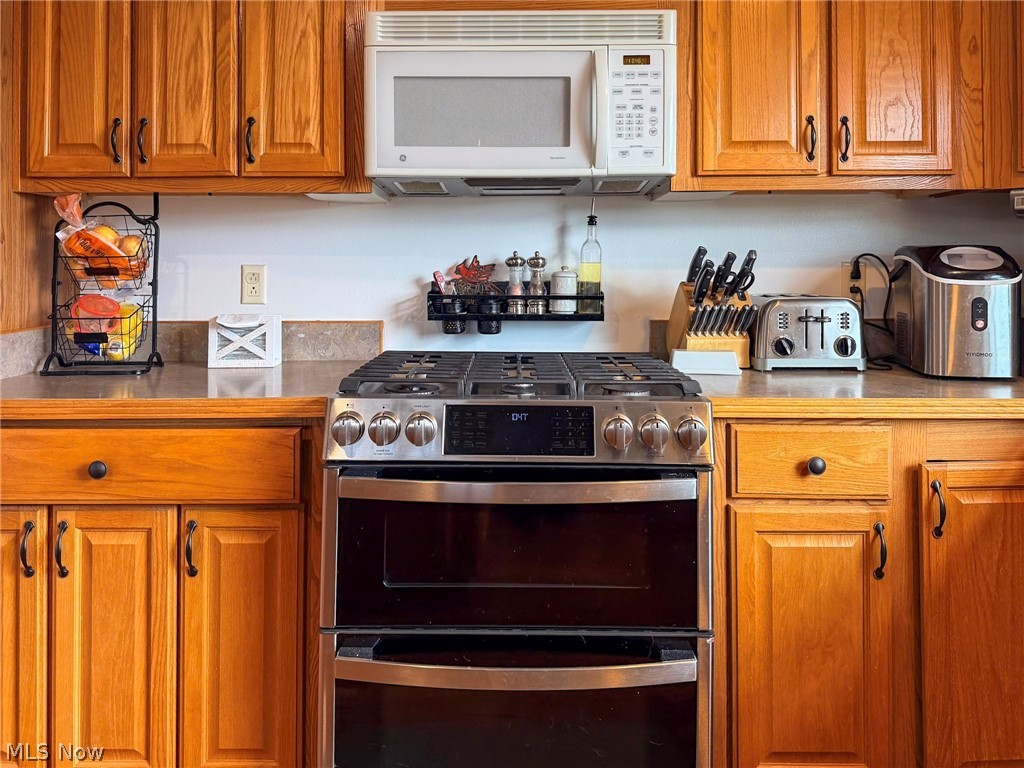 405 County Road 681 Sullivan OH 44880