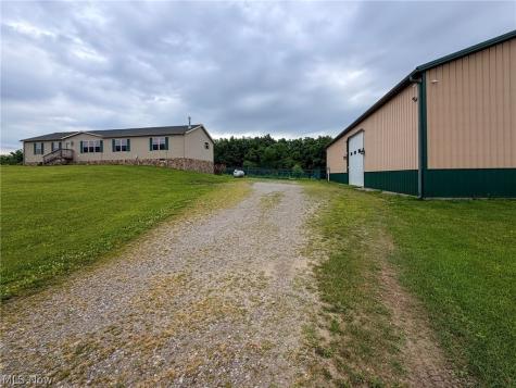 405 County Road 681 Sullivan OH 44880