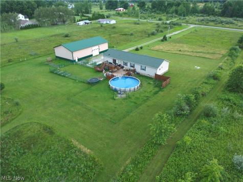 405 County Road 681 Sullivan OH 44880