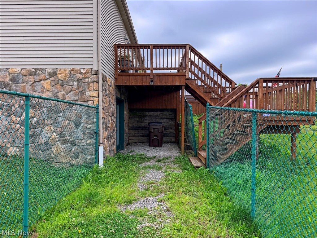 405 County Road 681 Sullivan OH 44880