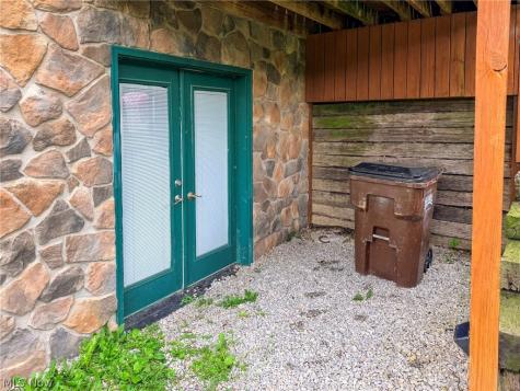 405 County Road 681 Sullivan OH 44880