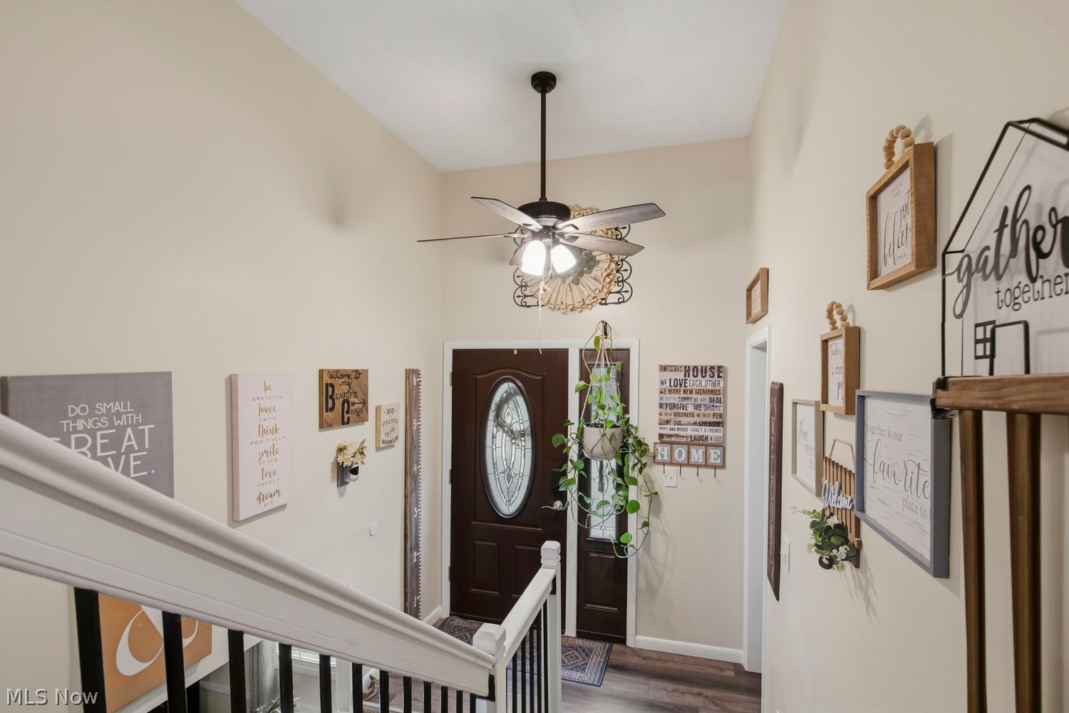 1513 Meadow Square NE Bolivar OH 44612