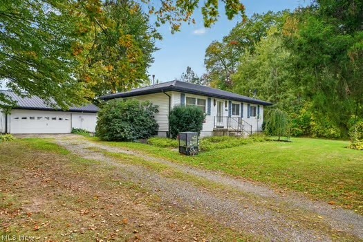 886 Long Shadow Lane Rome OH 44085