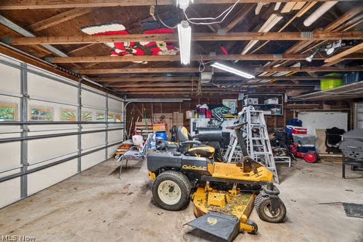 886 Long Shadow Lane Rome OH 44085