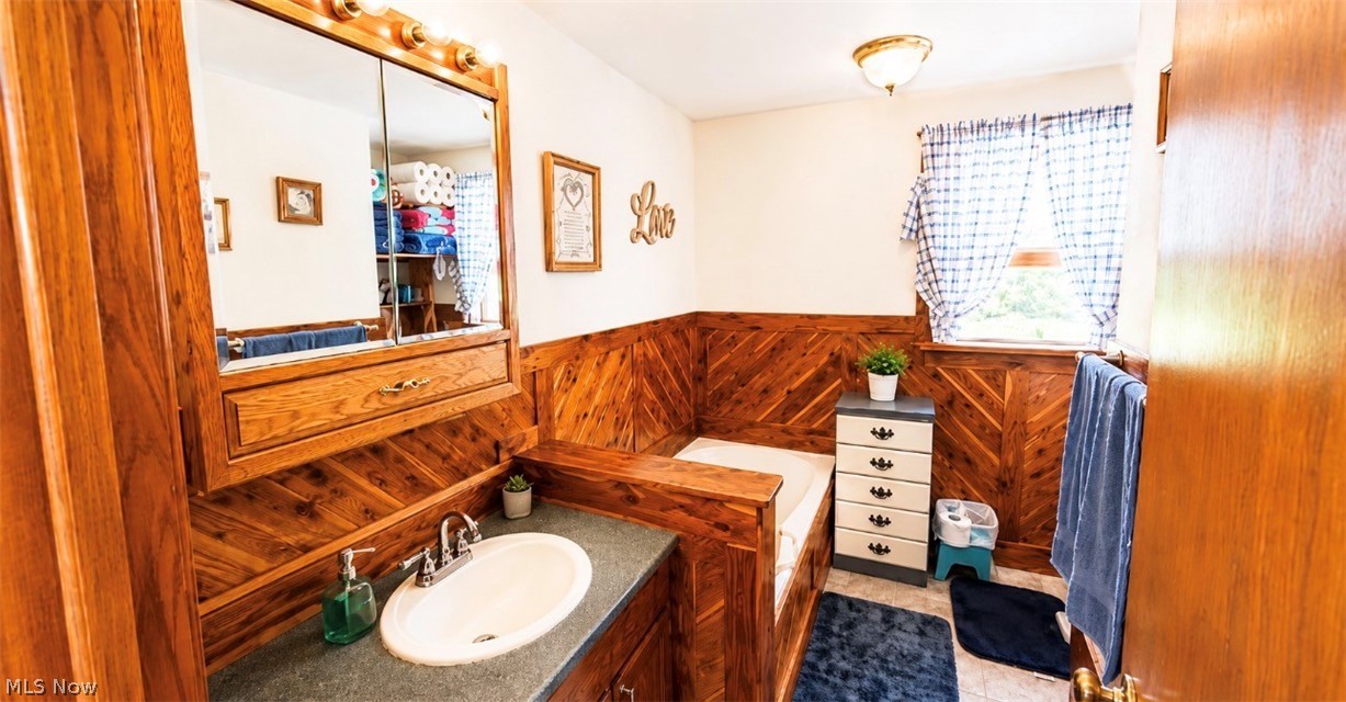 2860 Cliffside Drive Copley OH 44321