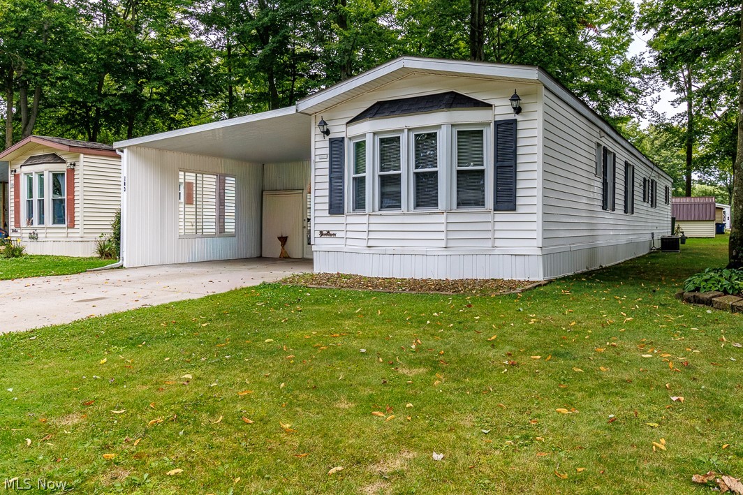 1229 Columbiana-lisbon Road Columbiana OH 44408