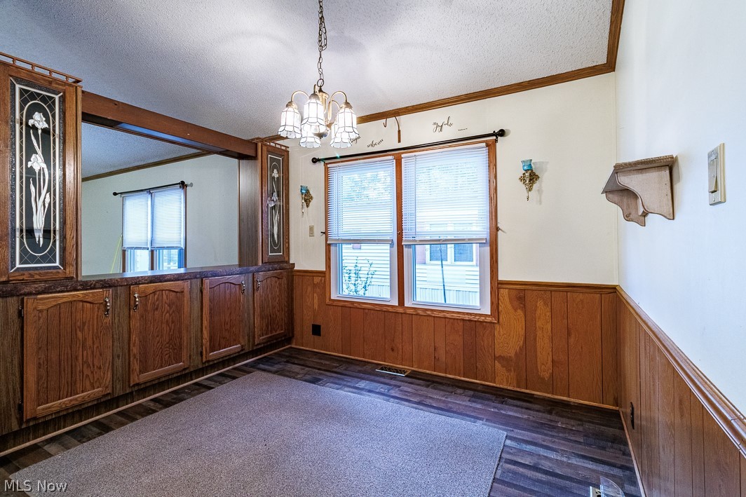1229 Columbiana-lisbon Road Columbiana OH 44408