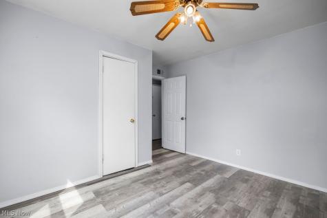 147 Lexington Avenue Elyria OH 44035