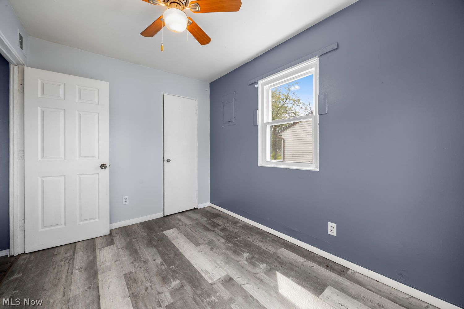 147 Lexington Avenue Elyria OH 44035