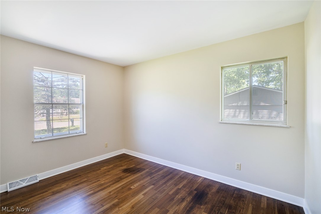 3765 Boston Avenue SE Howland OH 44484