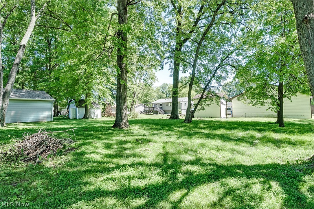 3765 Boston Avenue SE Howland OH 44484