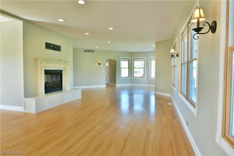 12030 Princeton Road Huntsburg OH 44046