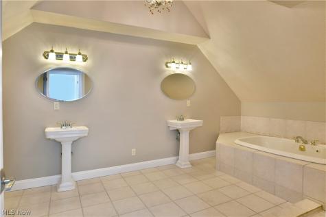 12030 Princeton Road Huntsburg OH 44046