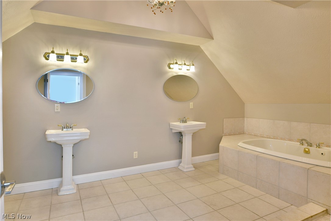 12030 Princeton Road Huntsburg OH 44046