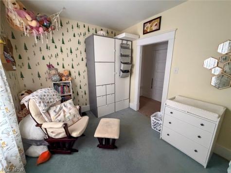 329 Summit Avenue Steubenville OH 43952