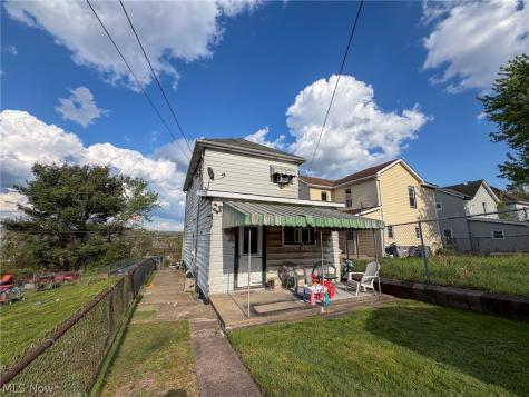 329 Summit Avenue Steubenville OH 43952