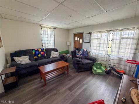 329 Summit Avenue Steubenville OH 43952