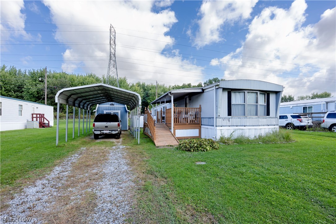 19 Silver Pond Drive Apple Creek OH 44606